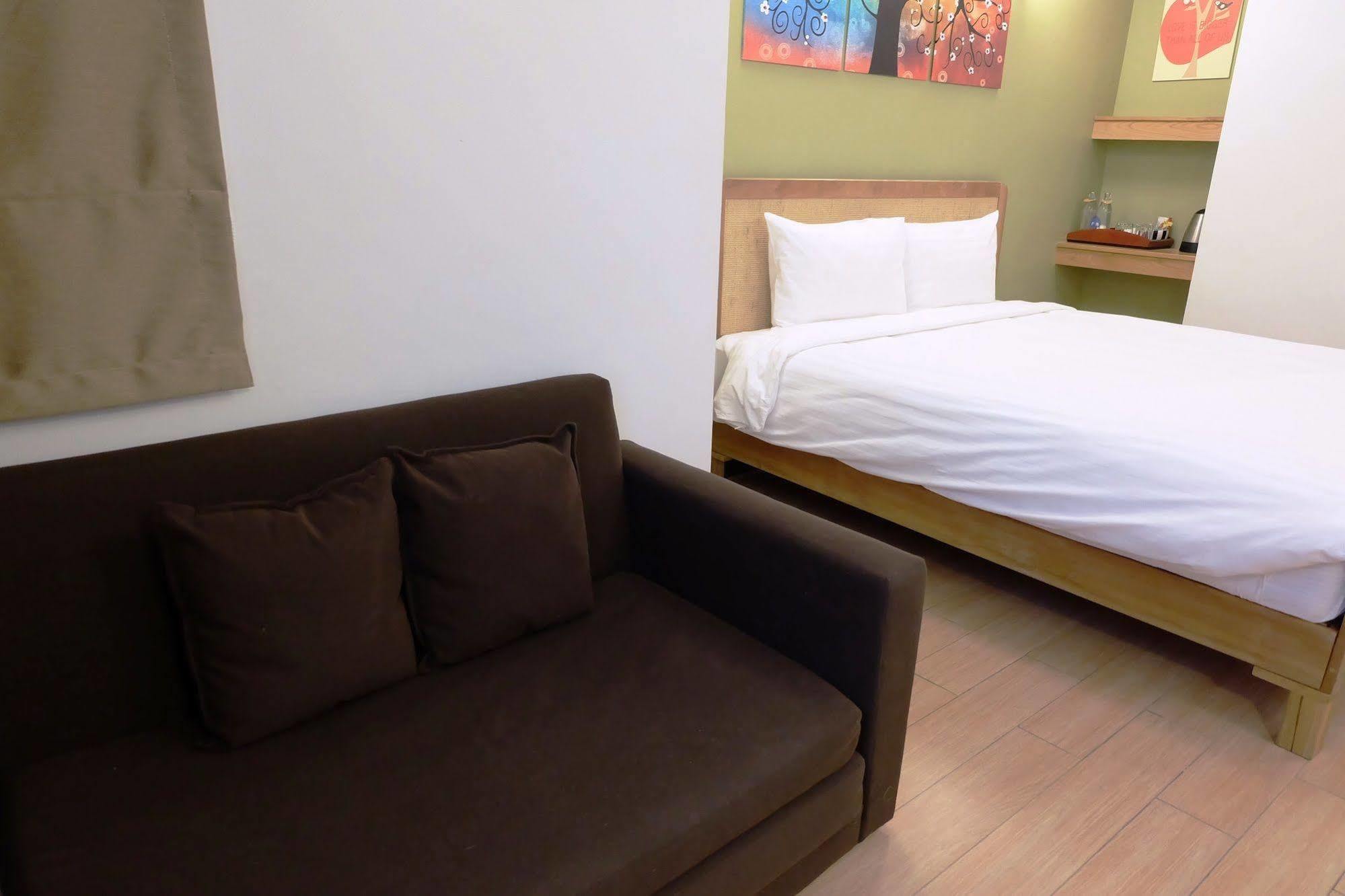 Cozy@9Hotel&Kitchen Бангкок Экстерьер фото